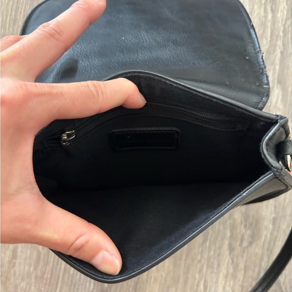 Brandy Melville purse - Picture 8 of 11